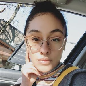 Meet your Posher, Rachel